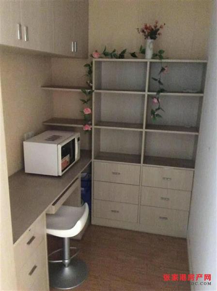 配套齐全，清水湾1666元1室1厅1卫精装修急租！