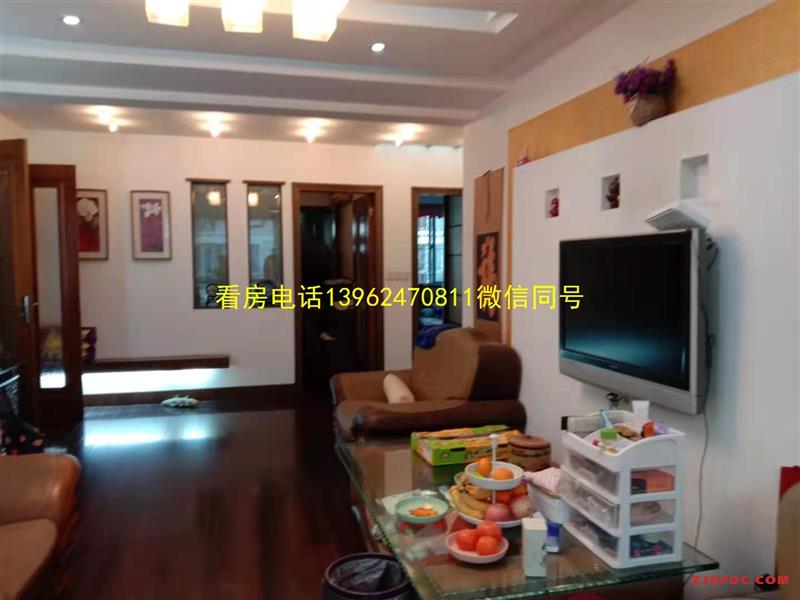 推荐云盘三村150万92平方4楼2室1厅1卫中装