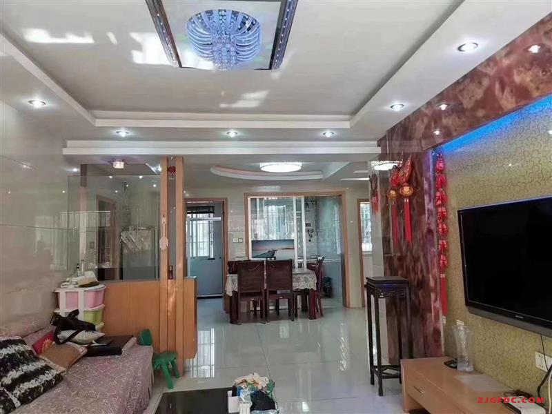 X云盘二村，117平自，三房，精装修，179万