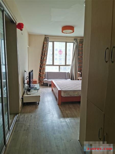 干净整洁，随时入住，清水湾1666元1室1厅1卫精装修