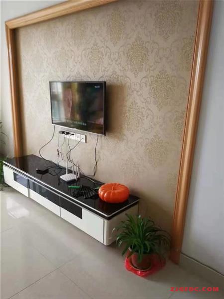 旺西花苑，4楼，141平自，精装修，180万