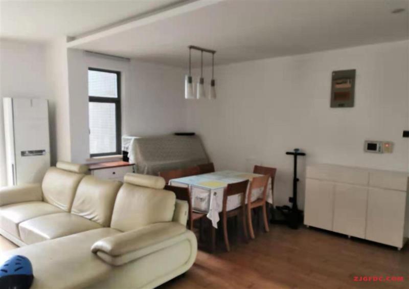 丽景华都，8楼，120平，精装修，设备齐全，3万/年