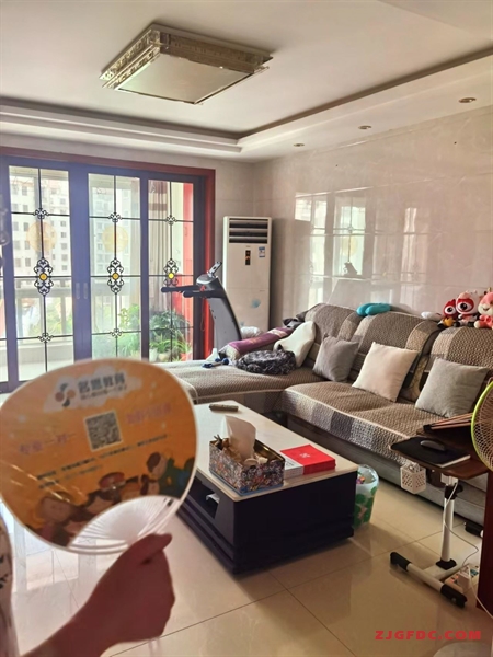 旺西花苑136.8万2室2厅1卫精装修，你可以拥有，理想的家！