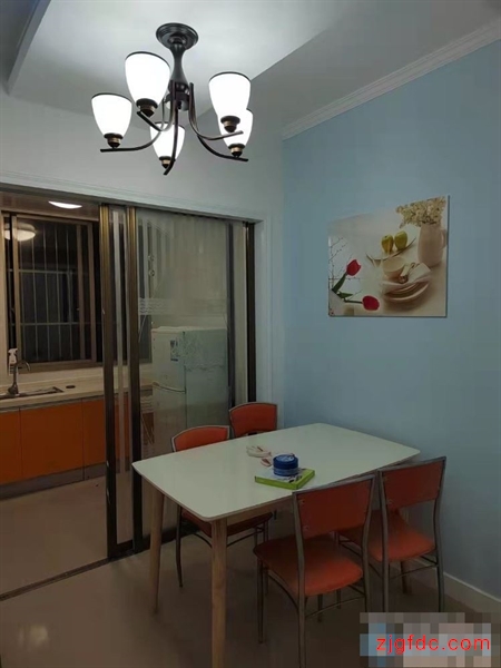 清水湾2083元2室1厅1卫精装修小区安静，低价出租