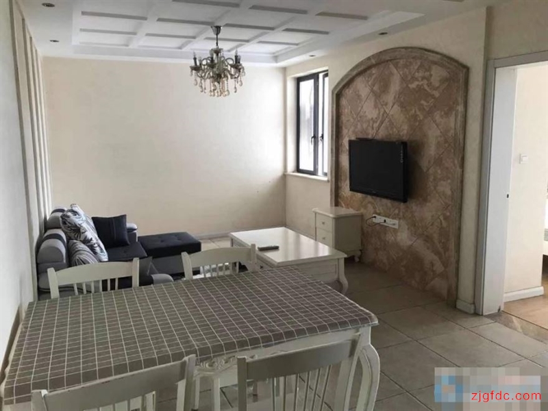 超好的地段，升值潜力大，甲江南168万2室1厅1卫精装修