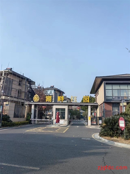 又好又便宜的房子哪里找？凤凰湖旁，湖畔御园别墅288万5室3厅5卫毛坯