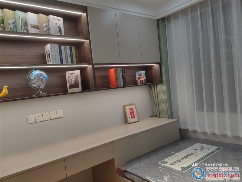 海沙二村性价比一套，2楼82平方空房未装二室33万元