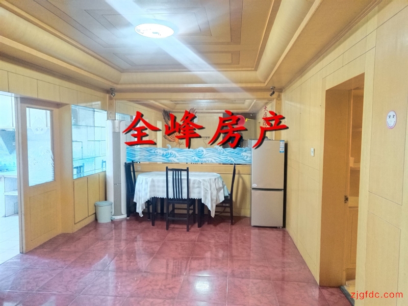 Q云盘二村4楼2室1厅2房朝南80加20自满2年有学位85万可谈