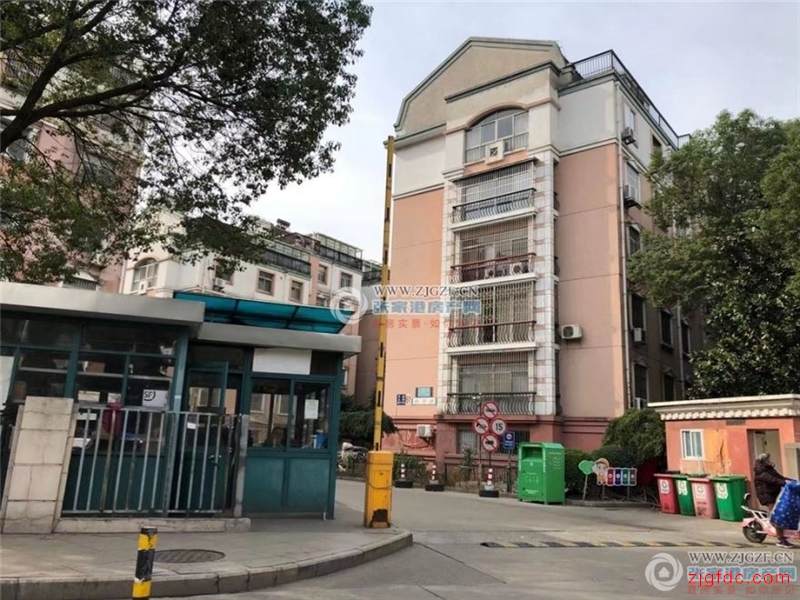 湖东花苑89万2室1厅1卫精装修你可以拥有，理想的家！