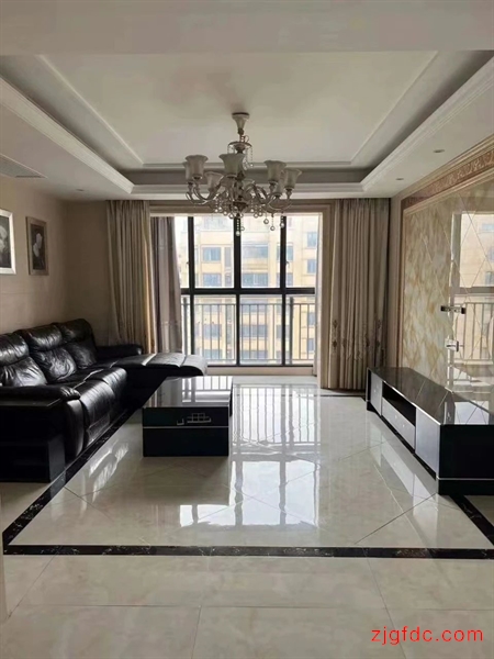 阳光里程143平208万3室2厅2卫精装修，超低价格快出手