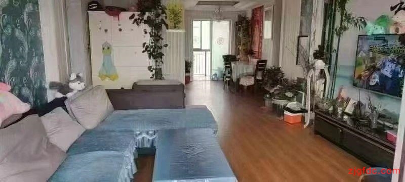 捡漏王农联花园小高层电梯7楼122平三室精装修急卖88万