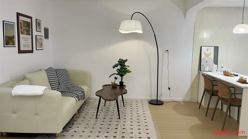 Q云盘小学加二中本部优质学区精品小户云盘二村3楼2室2厅1厨1卫85加22自库78万有钥匙