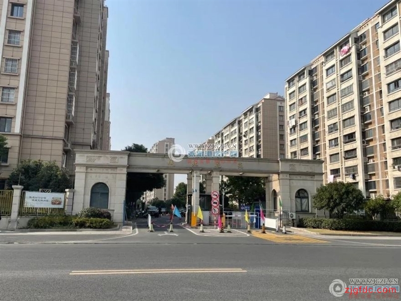 白菜价出城北花苑100平80万2室2厅1卫毛坯，地地道道好房！