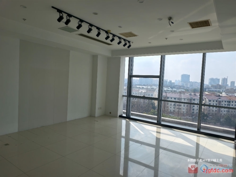 张家港华芳国际大厦165平高端写字楼低价急售