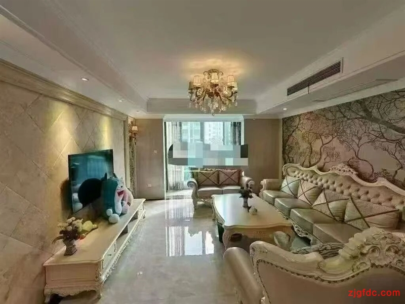 急！急！急！阳光里程185平181.8万精装修送车位，急售！