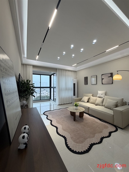 梁丰学区房急售甲江南118万2室2厅1卫精装修你值得拥有