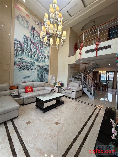 阳光里程188平复式房5室2厅3卫豪华装修好楼层好位置低价位